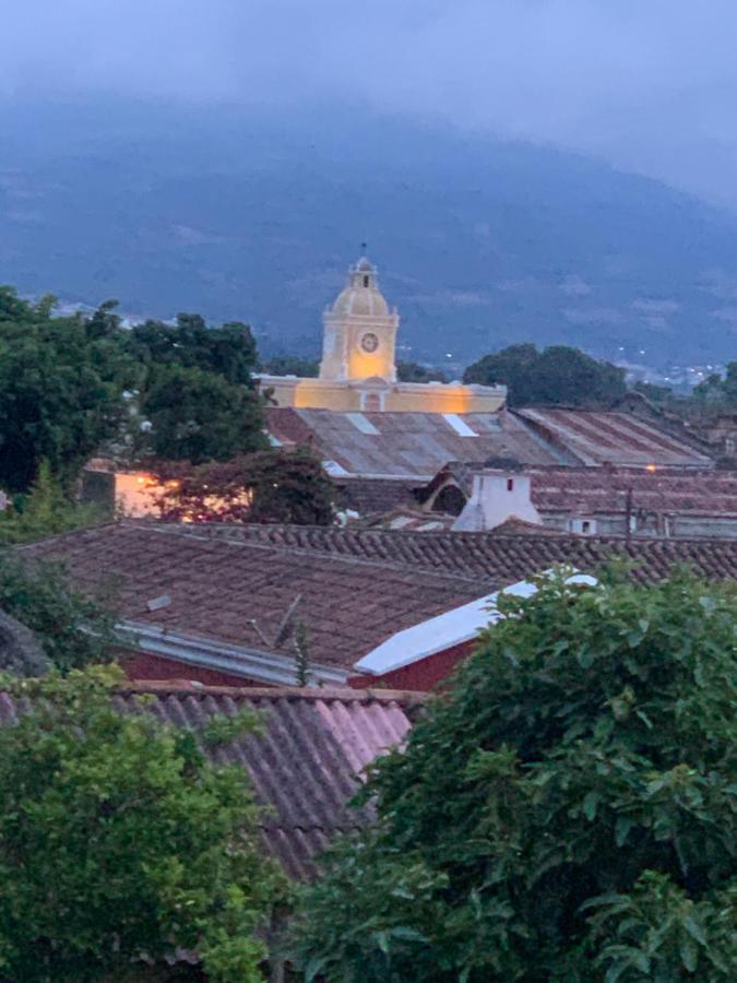 Hotel Mansion Del Rey Antigua Zewnętrze zdjęcie