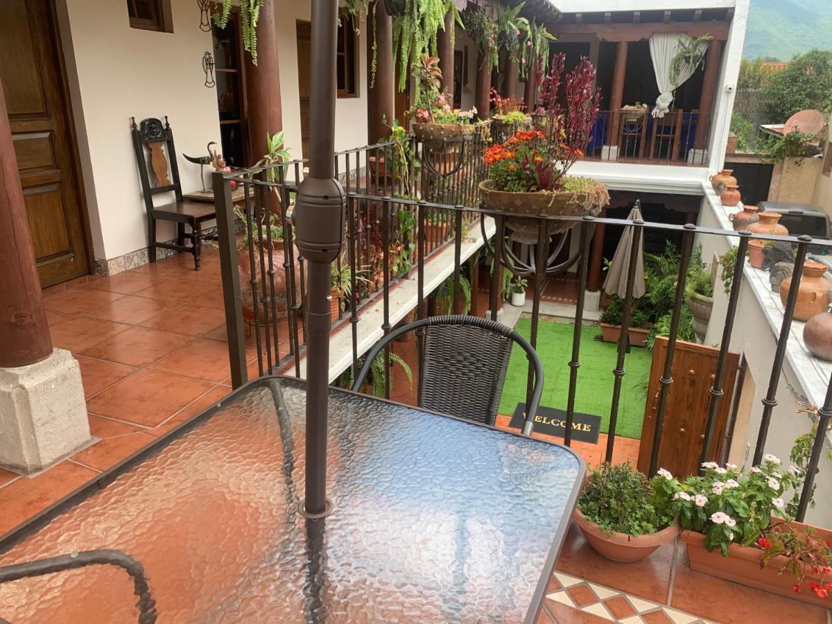 Hotel Mansion Del Rey Antigua Zewnętrze zdjęcie