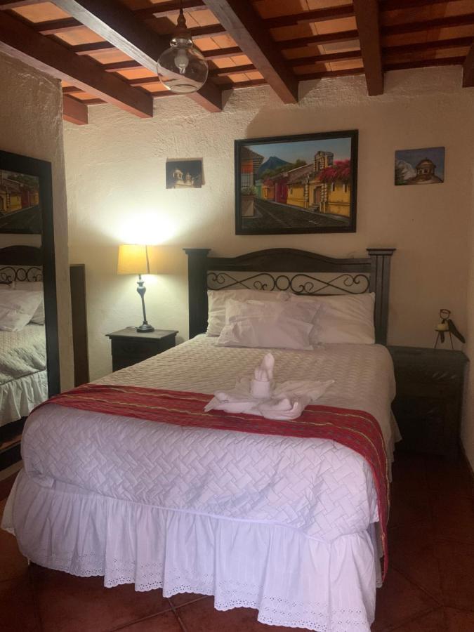 Hotel Mansion Del Rey Antigua Zewnętrze zdjęcie