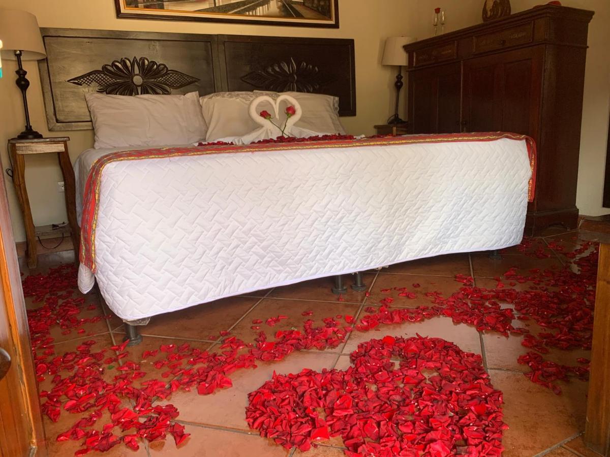 Hotel Mansion Del Rey Antigua Zewnętrze zdjęcie